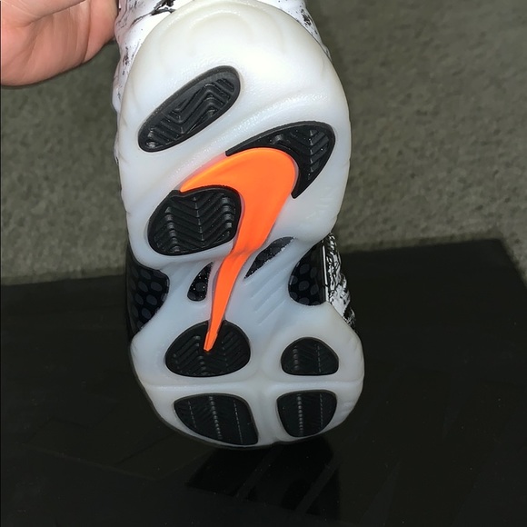 Nike Foamposite - Picture 4 of 5